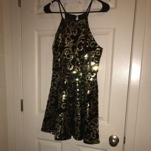 Worn once don’t need anymore